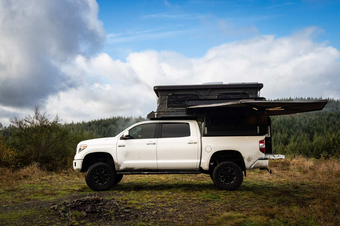 270° Freestanding Awning